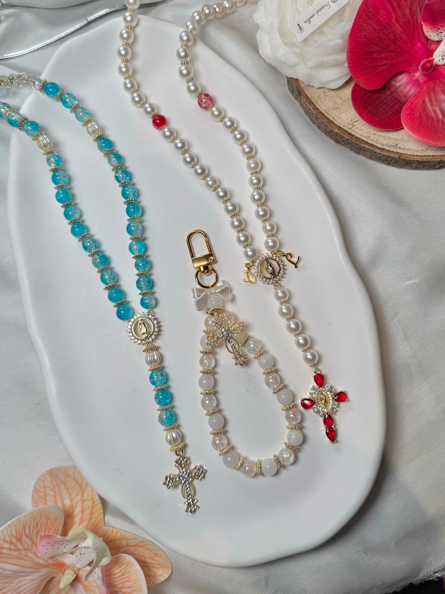 Lot 2 chapelet + bijoux de téléphone