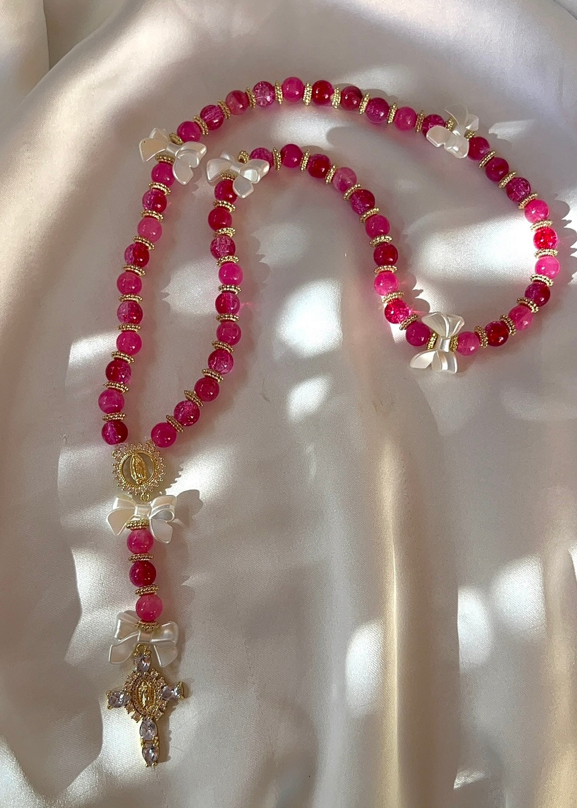 Chapelet rose à noeud