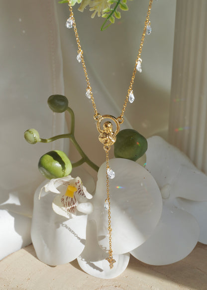 Collier Sarah