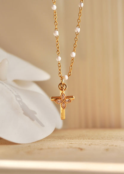 Collier croix + trèfle (Couleur de la chaîne au choix !)