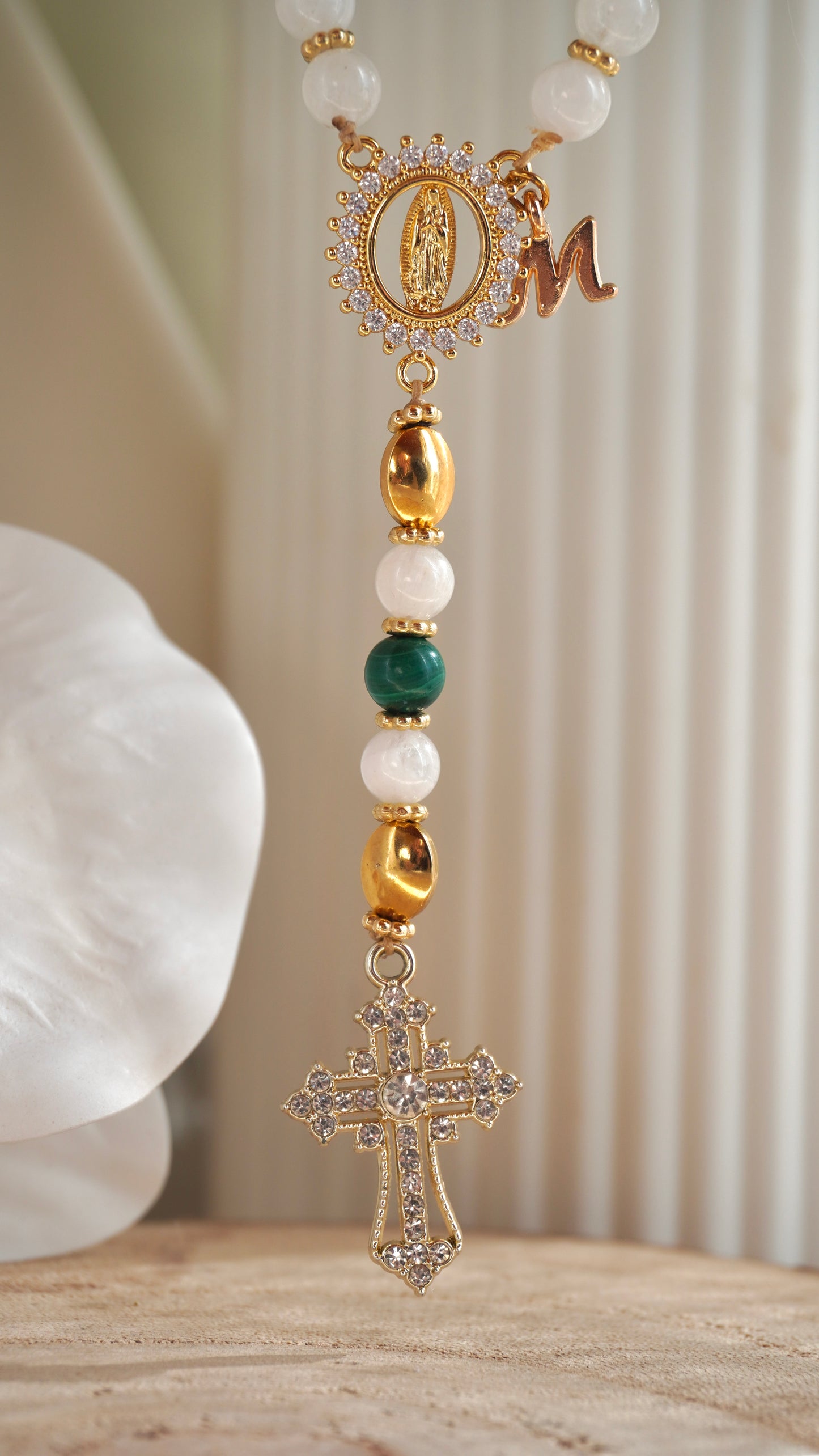 Chapelet pierres naturelles malachite x pierre de lune