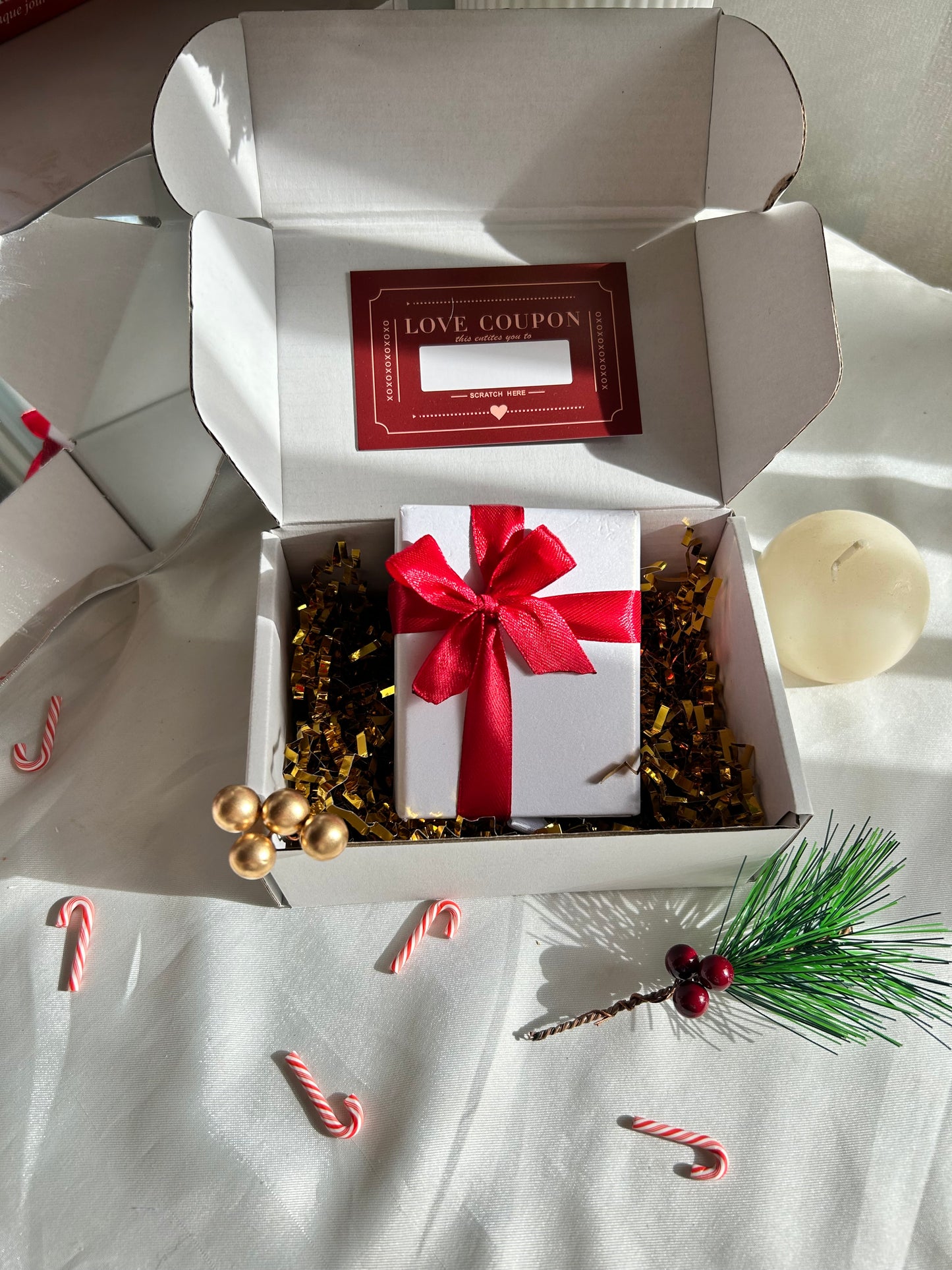 Mystery Box bracelet/broche ou collier