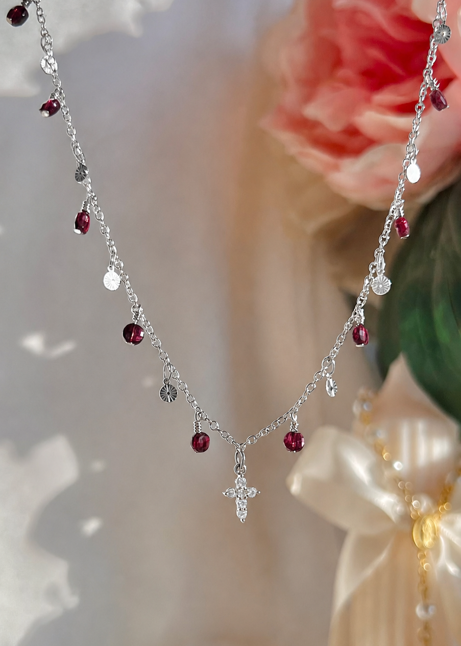 Collier Lily