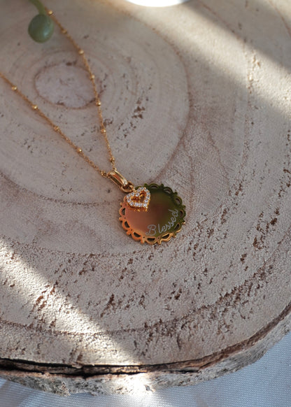 Médaille dentelle avec coeur