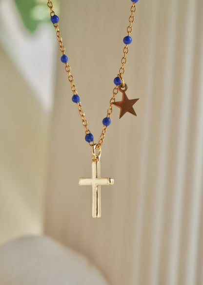 Collier croix + étoile (Couleur de la chaîne au choix !)