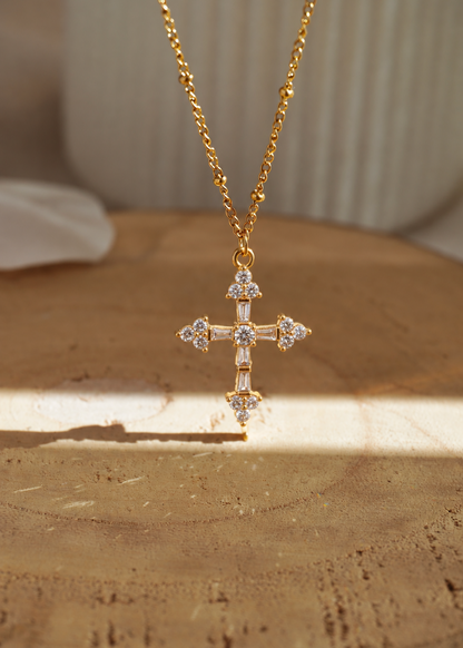 Collier Adina
