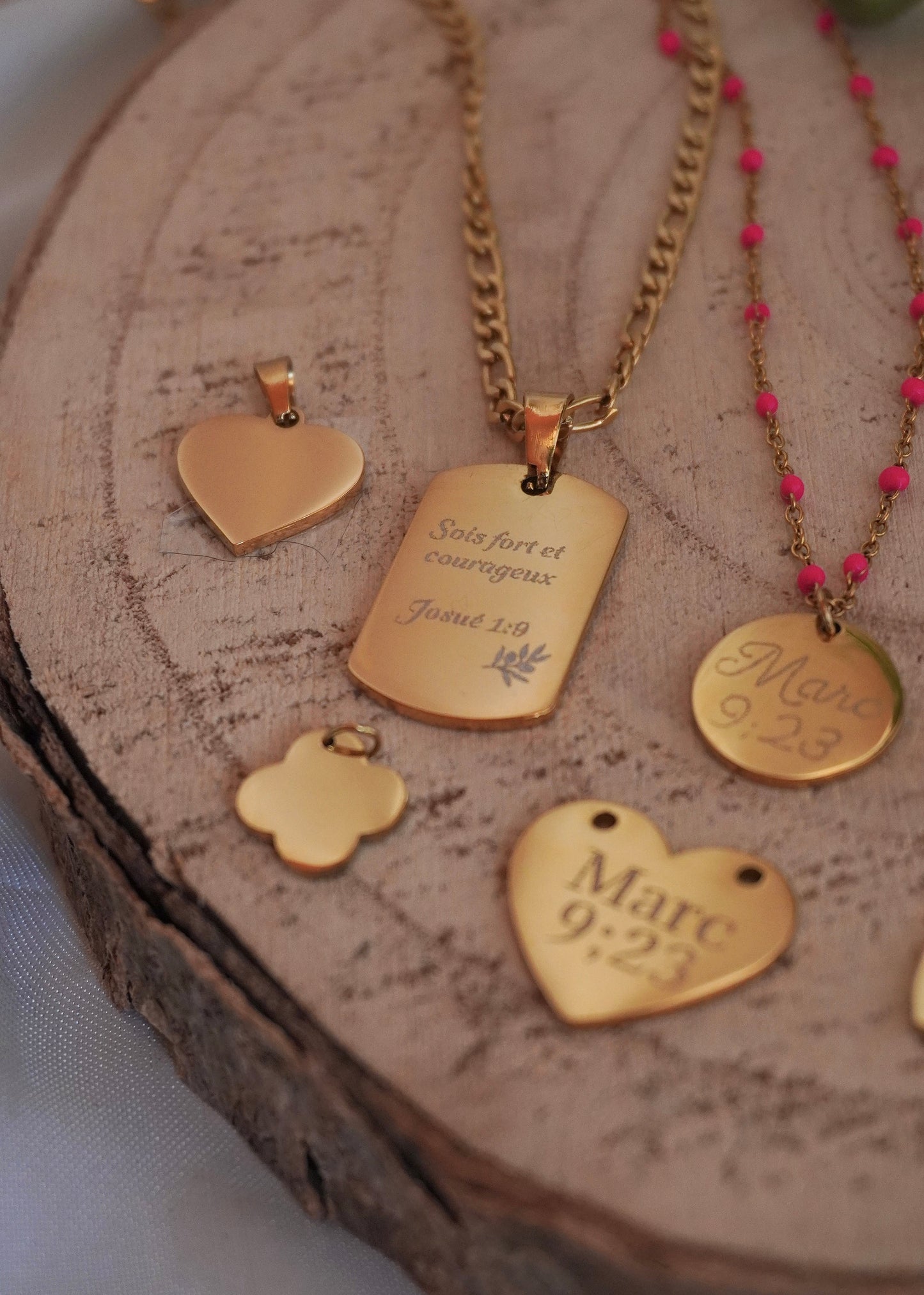 Collier à personnalisée de A à Z