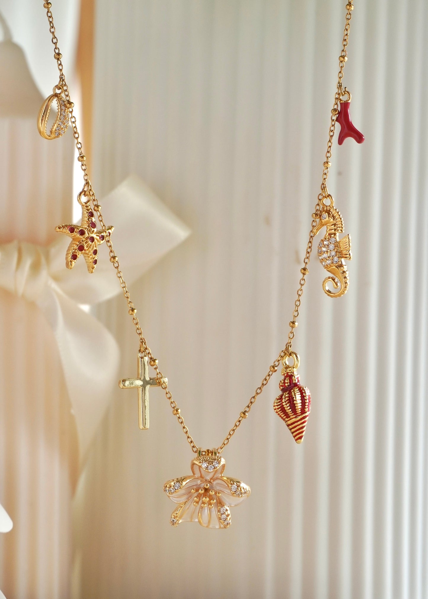 Collier 2
