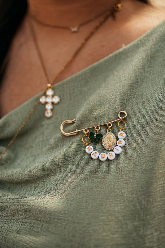Broche à personnaliser avec prénom