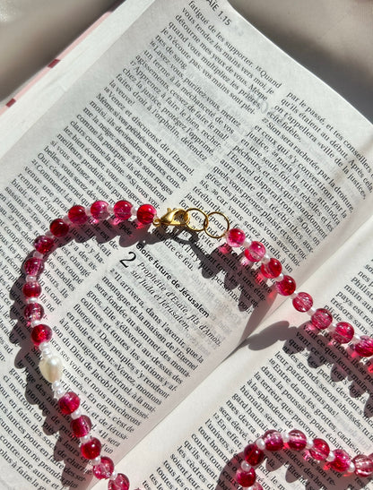 Chapelet de rétroviseur rouge