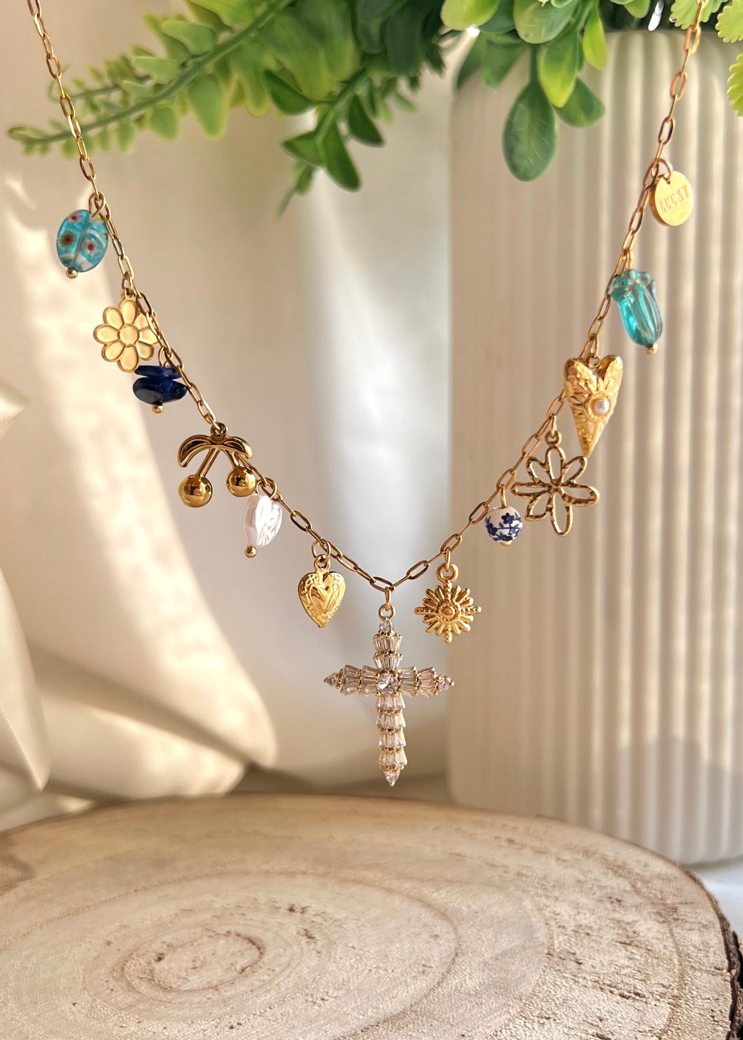 Collier 6